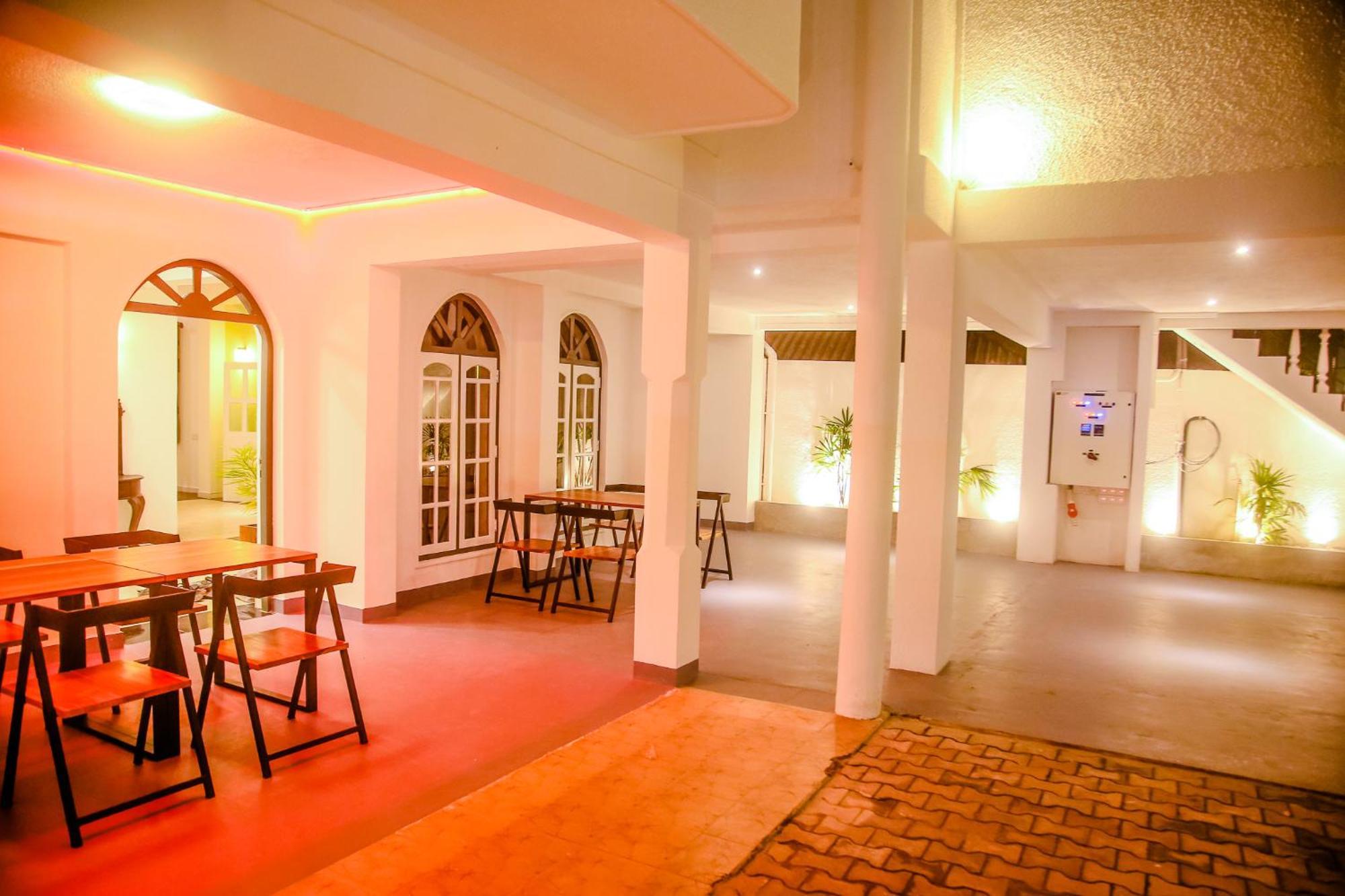 Anchorage Mirissa Hotel ภายนอก รูปภาพ