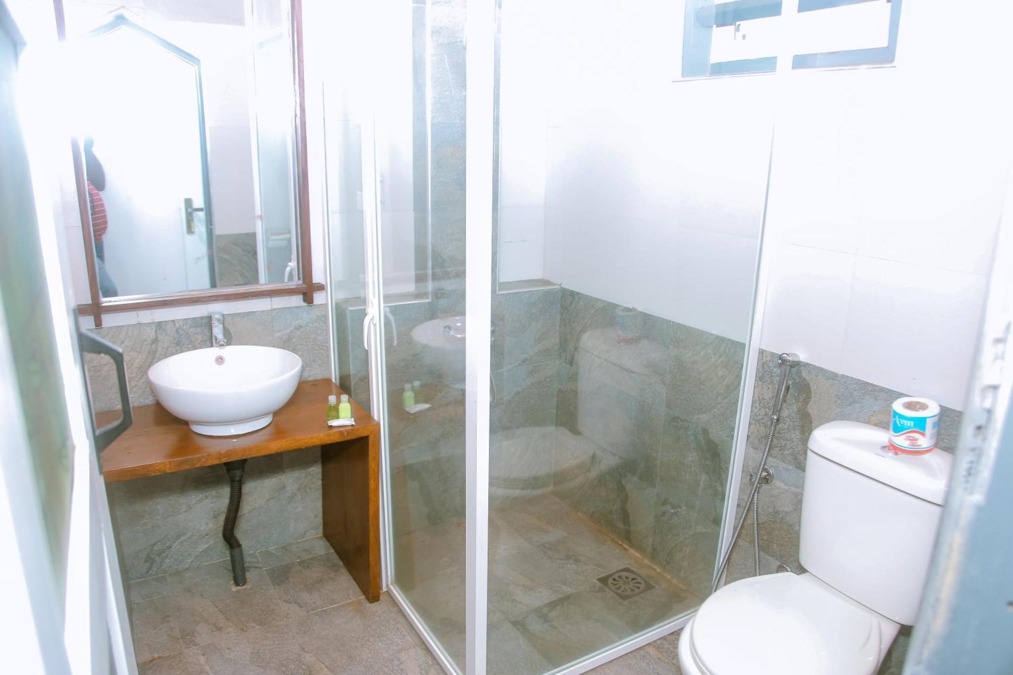 Anchorage Mirissa Hotel ภายนอก รูปภาพ
